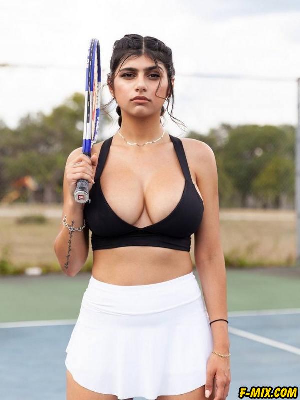 ��� ������ (Mia Khalifa) ������������ ������������ �� ������